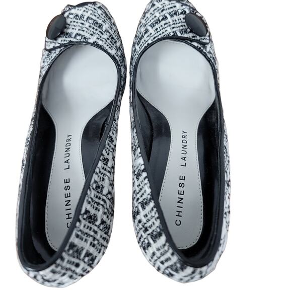 Chinese Laundry Cutie Tweed Kid Fabric Button Heels 7.5 - Picture 7 of 9